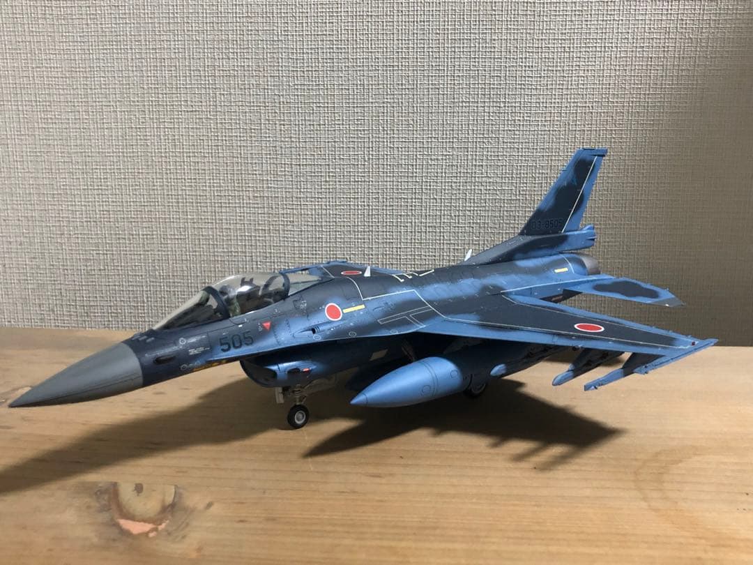 航空自衛隊　F-2A プラモデル
