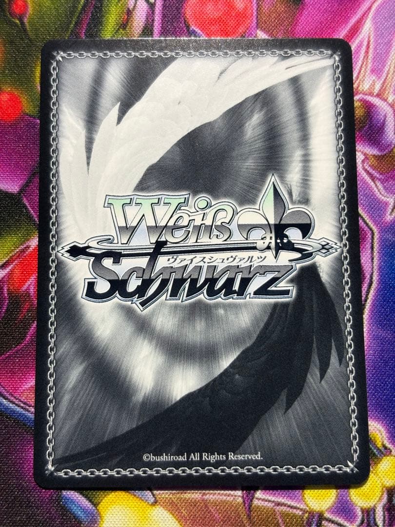 ヴァイス NIKKE レッドウルフ　レッドフード　サイン