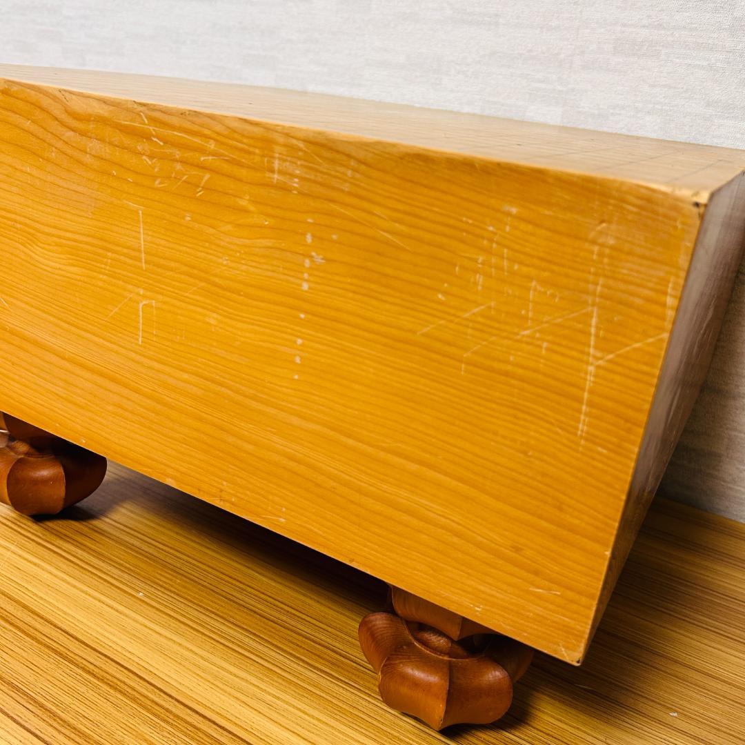 【本榧】脚付碁盤 板目 木裏 囲碁 ヘソ有り 19路盤 6寸