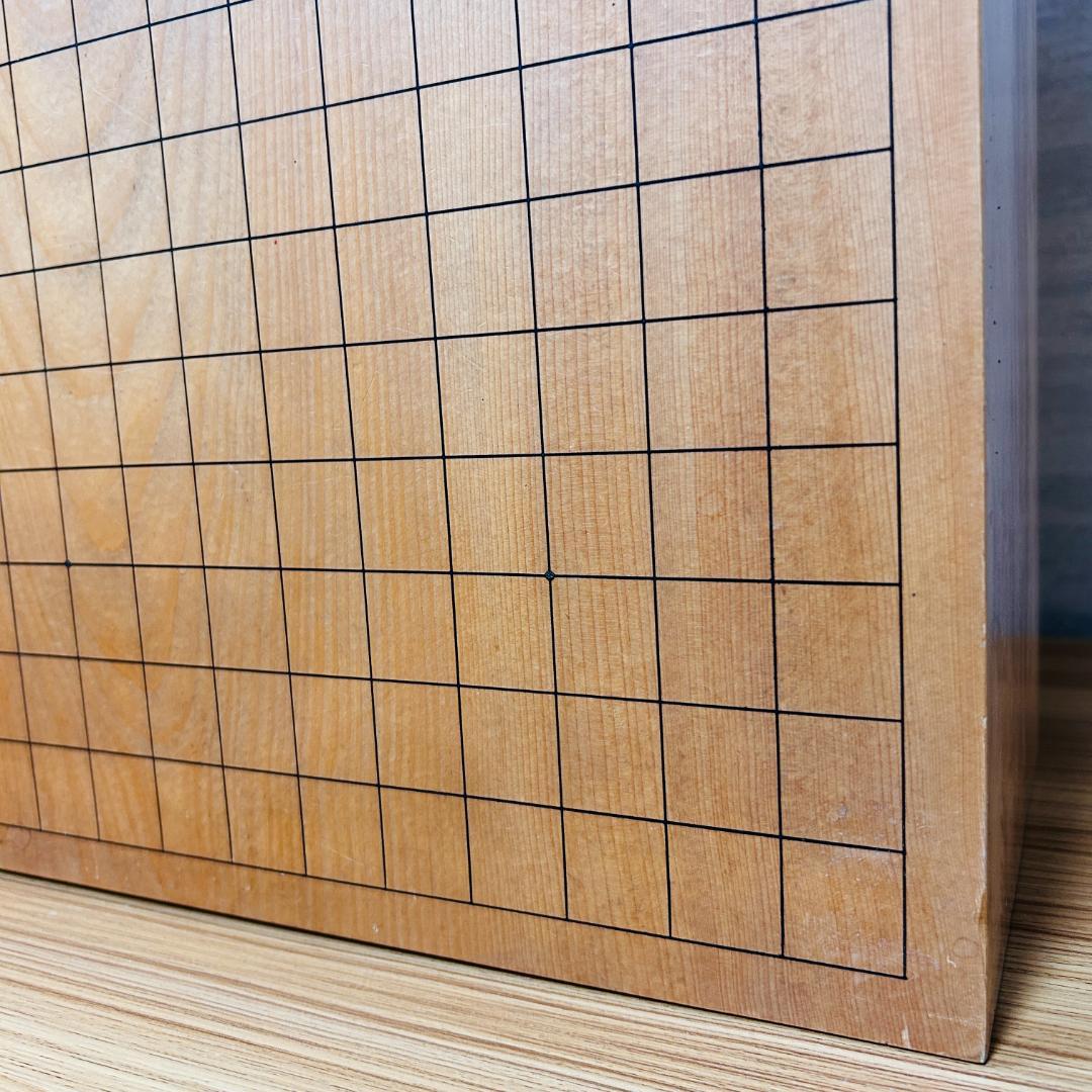 【本榧】脚付碁盤 板目 木裏 囲碁 ヘソ有り 19路盤 6寸