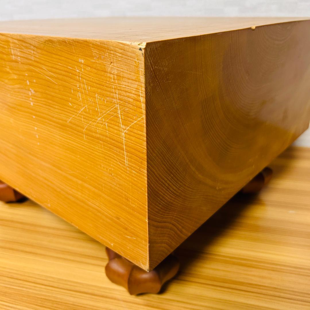 【本榧】脚付碁盤 板目 木裏 囲碁 ヘソ有り 19路盤 6寸