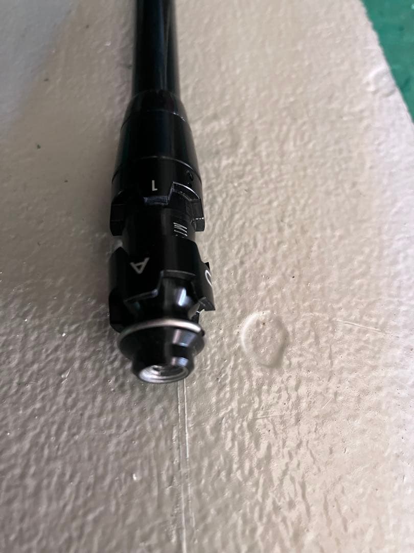 ゴルフクラブ用グリップとシャフト部品