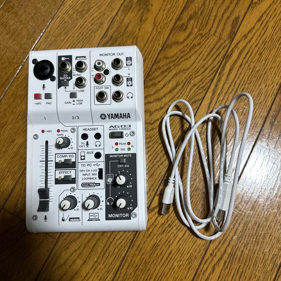 Yamaha AG03 ミキシングコンソール