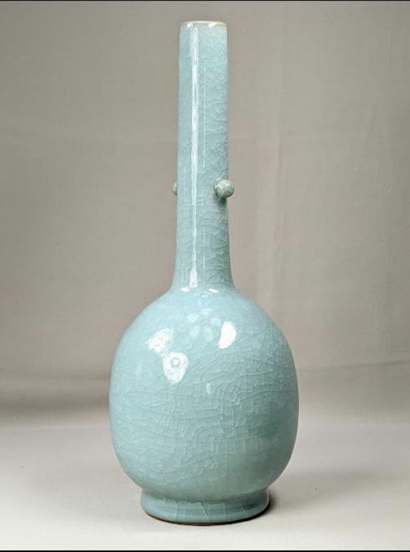 未使用 鍋島焼 青磁　双耳鶴首瓶　第９代目小笠原長春作　花瓶　貫入 陶印