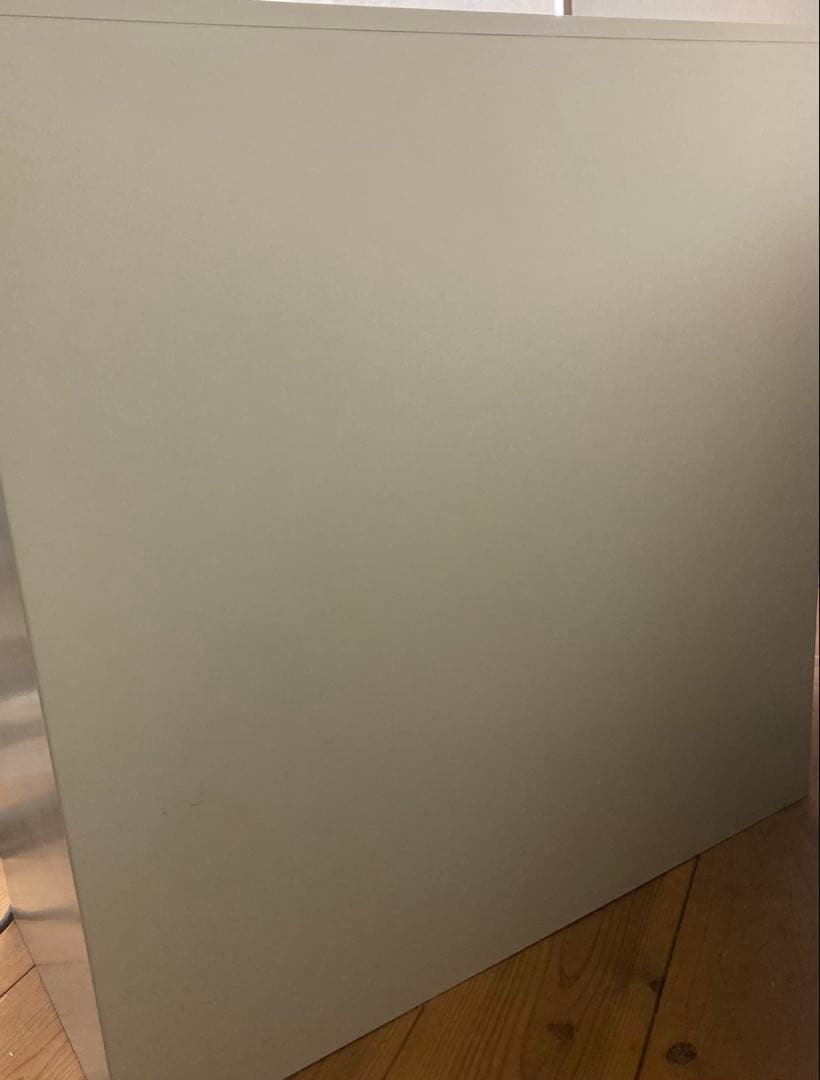 コクヨ、スチール製ガラス扉保管庫 3段棚、鍵付き