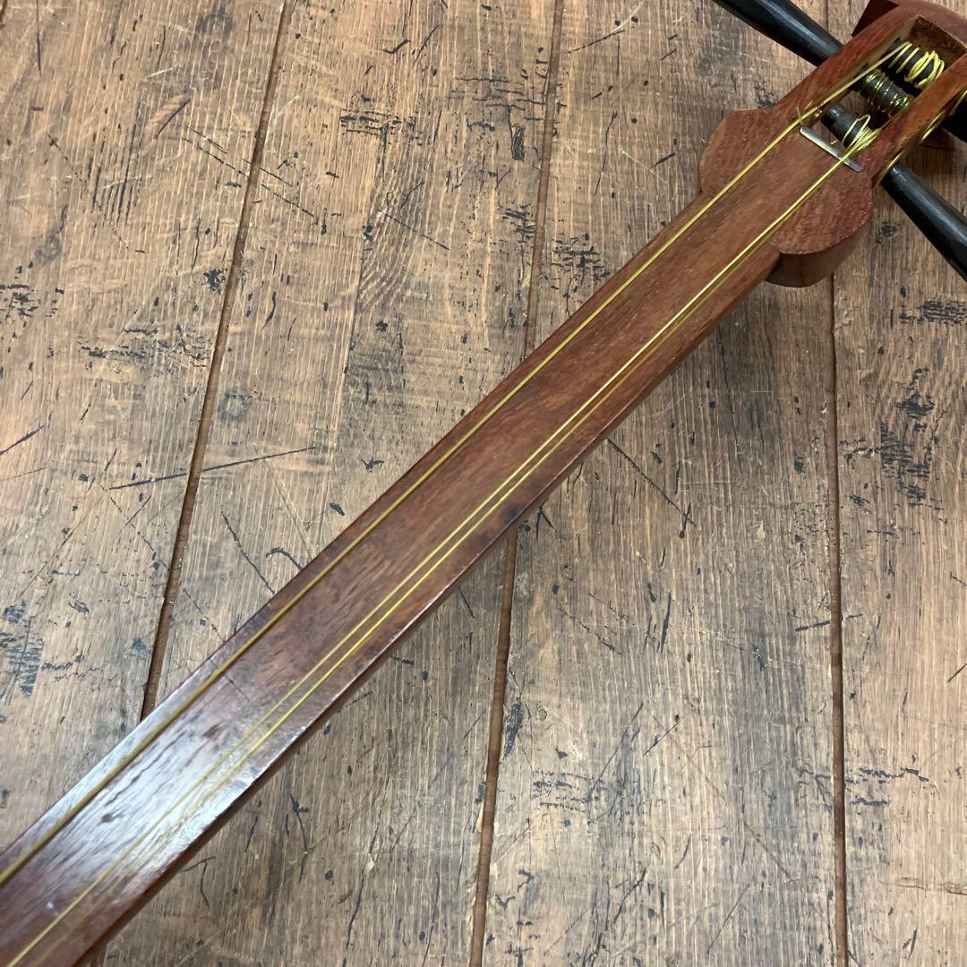 昭和レトロ 三味線 丸打胴 中棹 花梨 民謡 地唄 弦楽器 和楽器 ハードケース