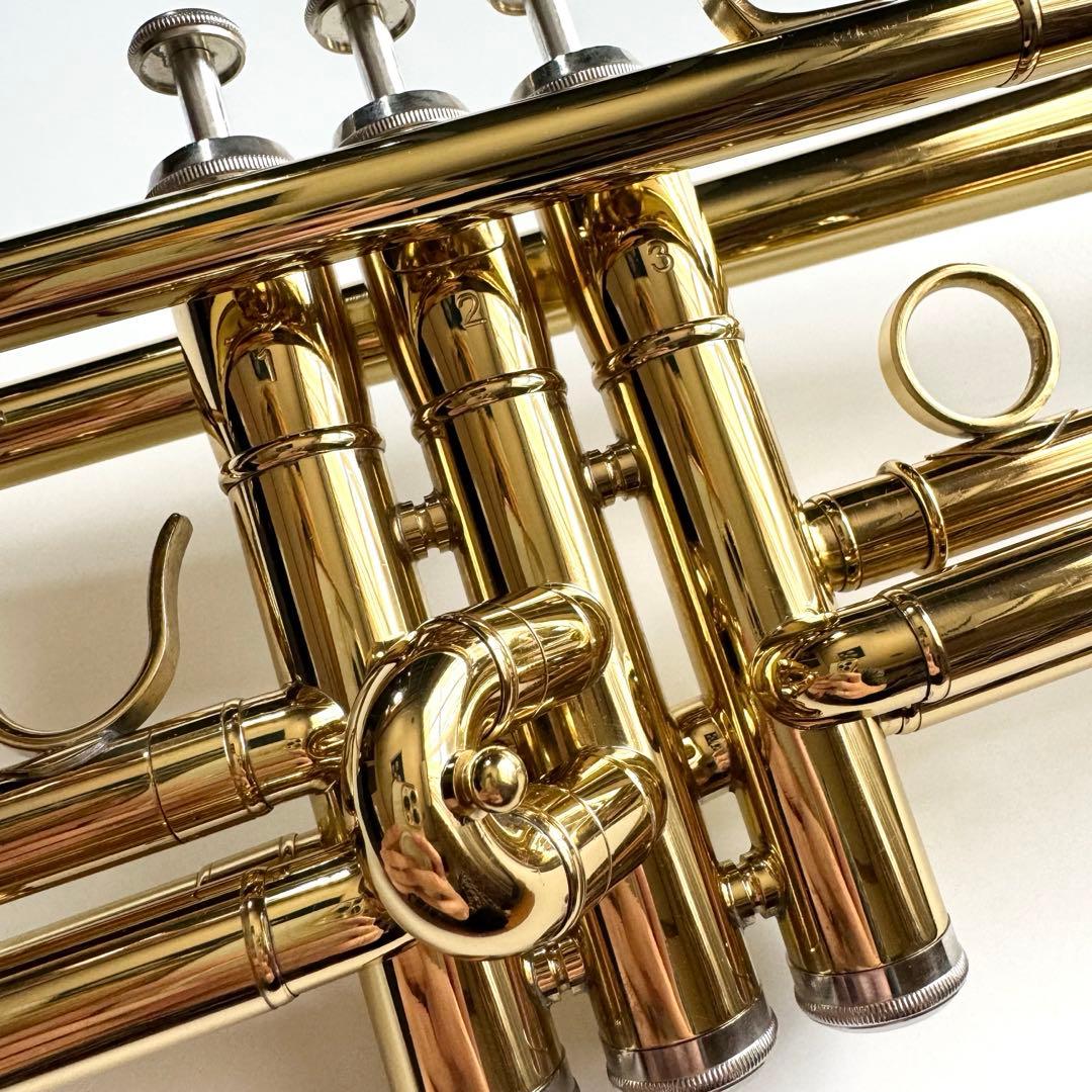お値打ち！【美品】SELVA トランペット　ゴールド