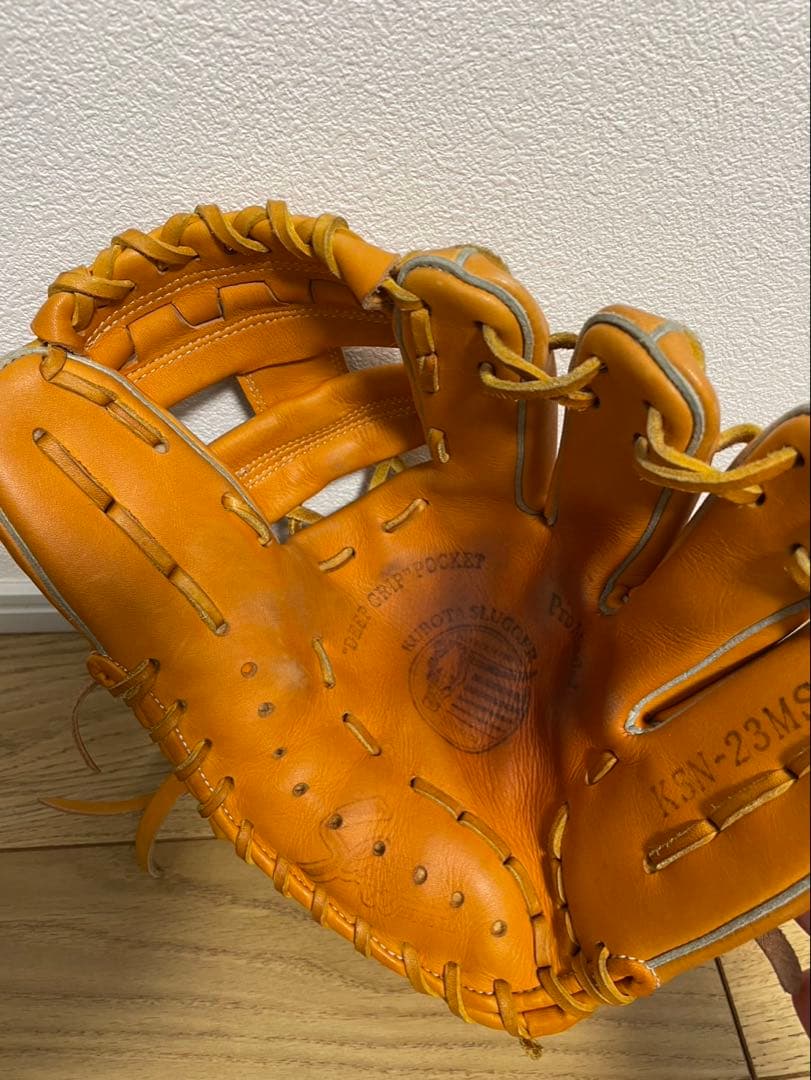軟式グローブ 久保田スラッガー
