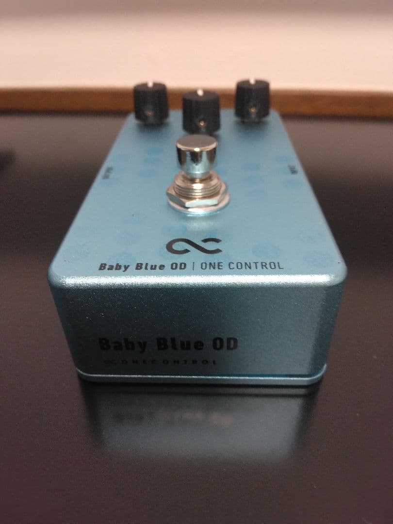 ギター Baby Blue Overdrive One Control