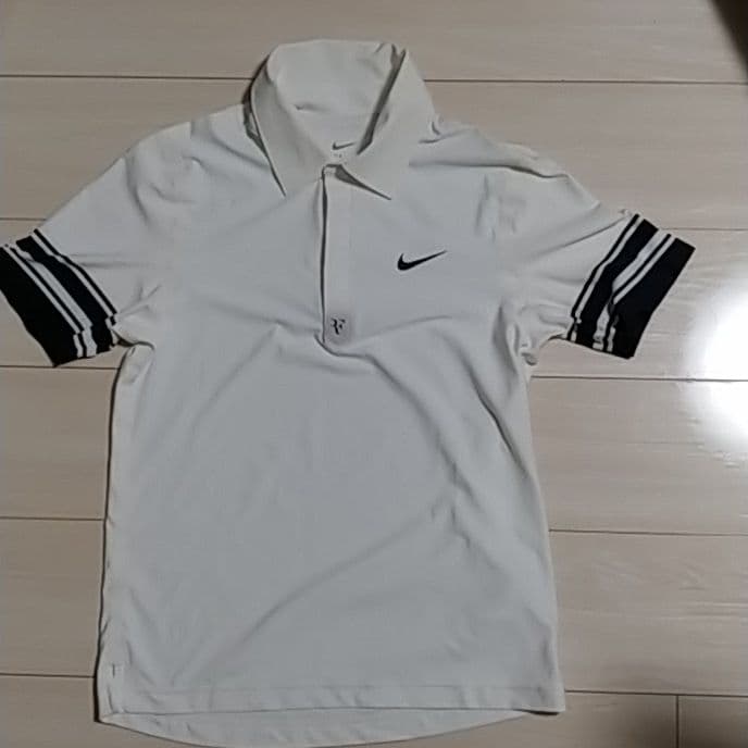 フェデラー　NIKE ナイキ 　テニス　ポロシャツ　Sサイズ