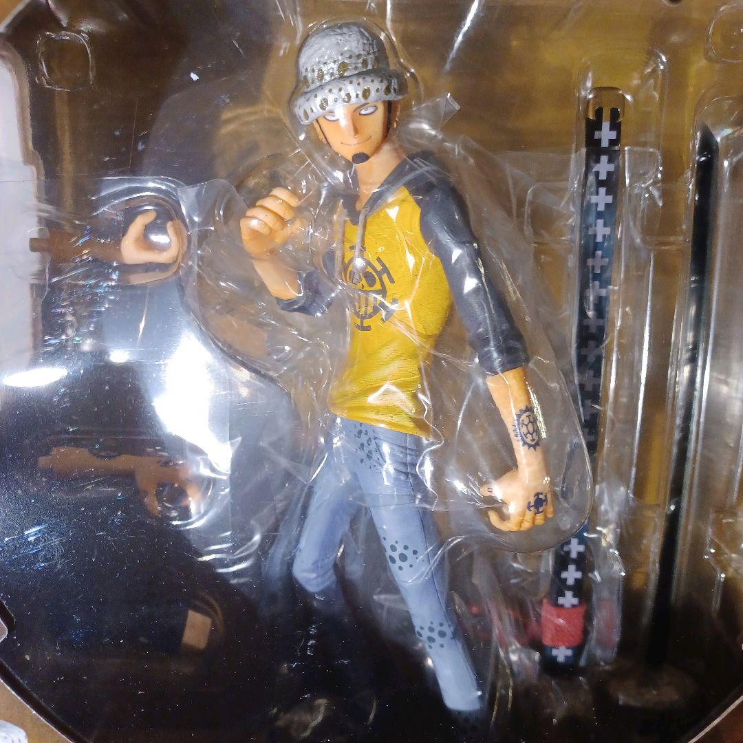 POP ワンピース ボアハンコック・ナミ・ゾロ・トラガルファーロー