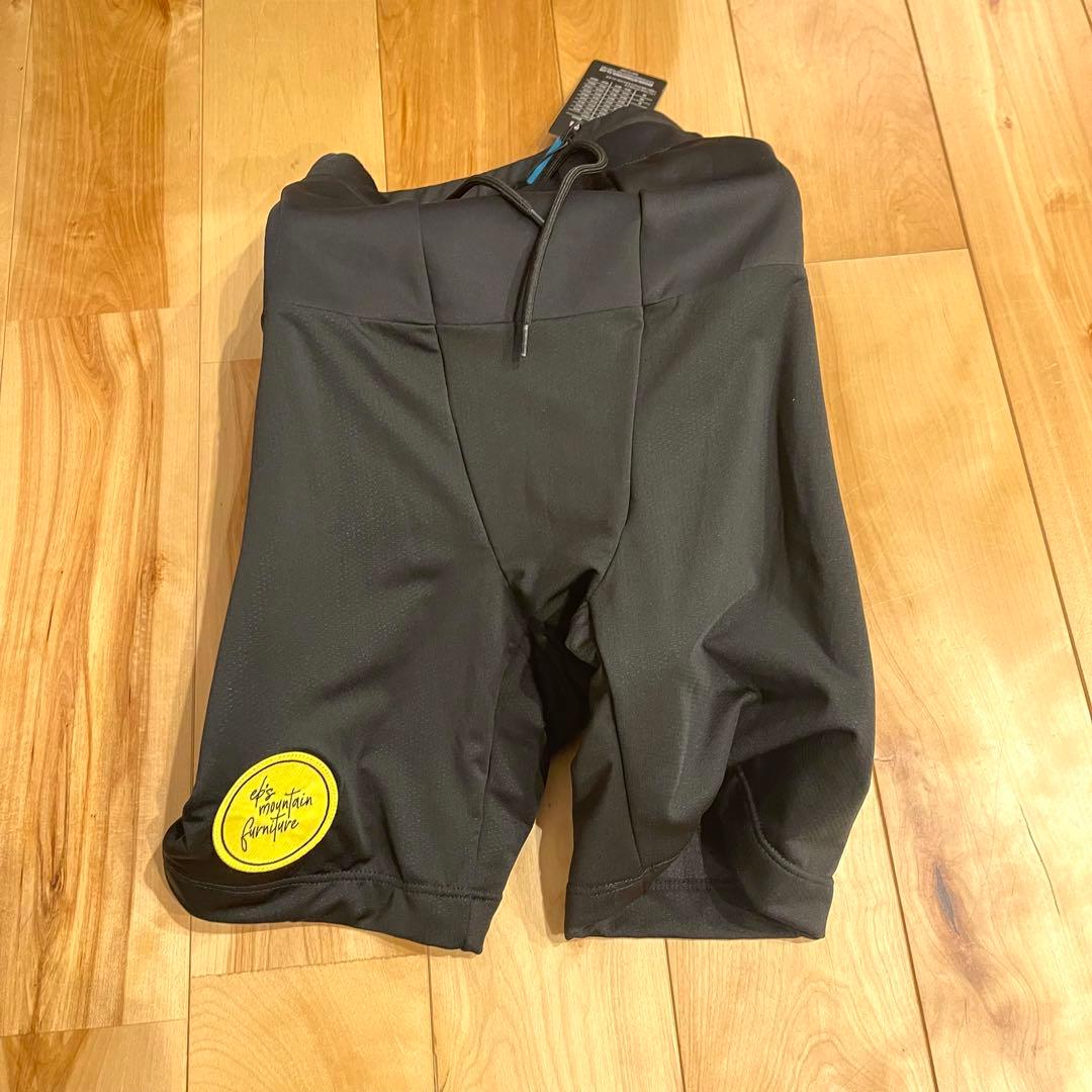 eb’s エビス HIP DEFENDER XRD ヒッププロテクター　ガード