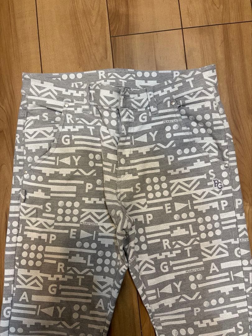 冬用　PEARLY GATES（パーリーゲイツ）総柄ストレッチスリムパンツ