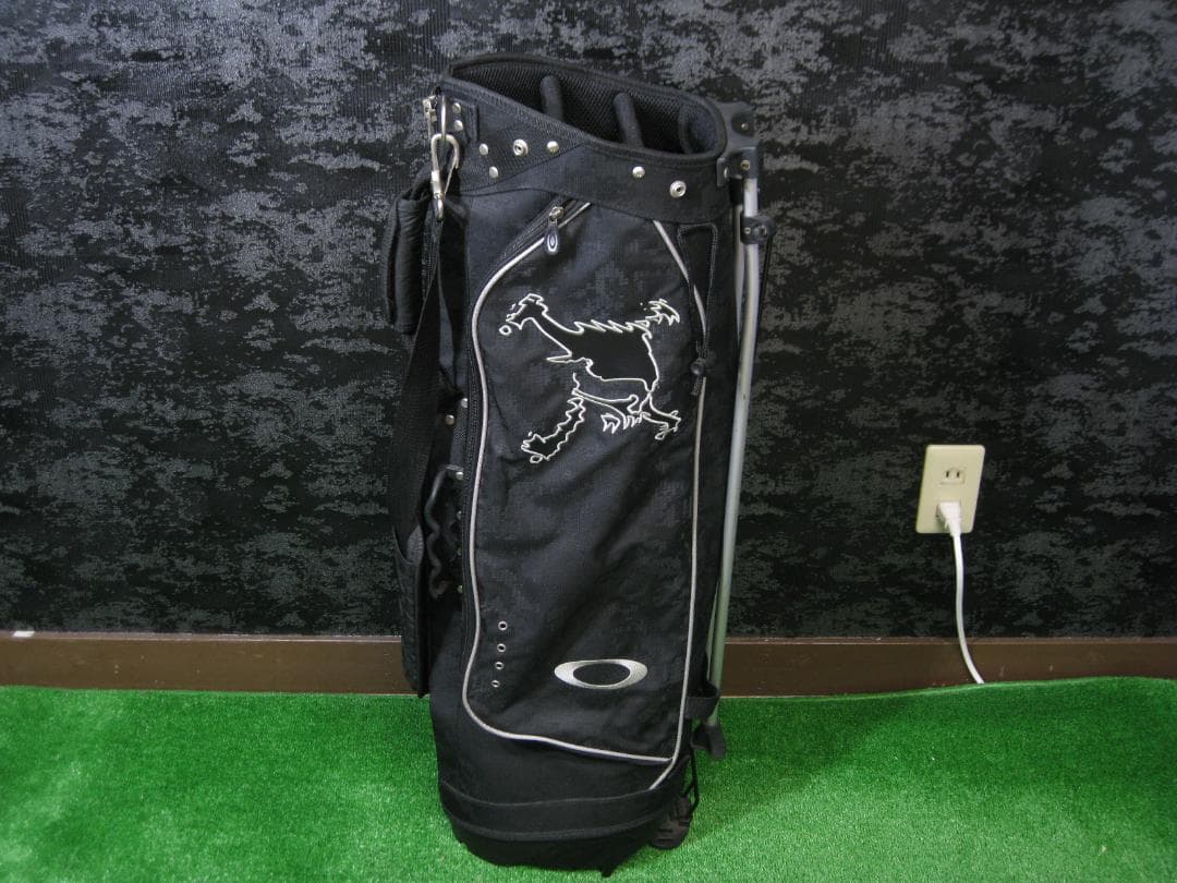 OAKLEY　キャディバッグ　スタンドタイプ