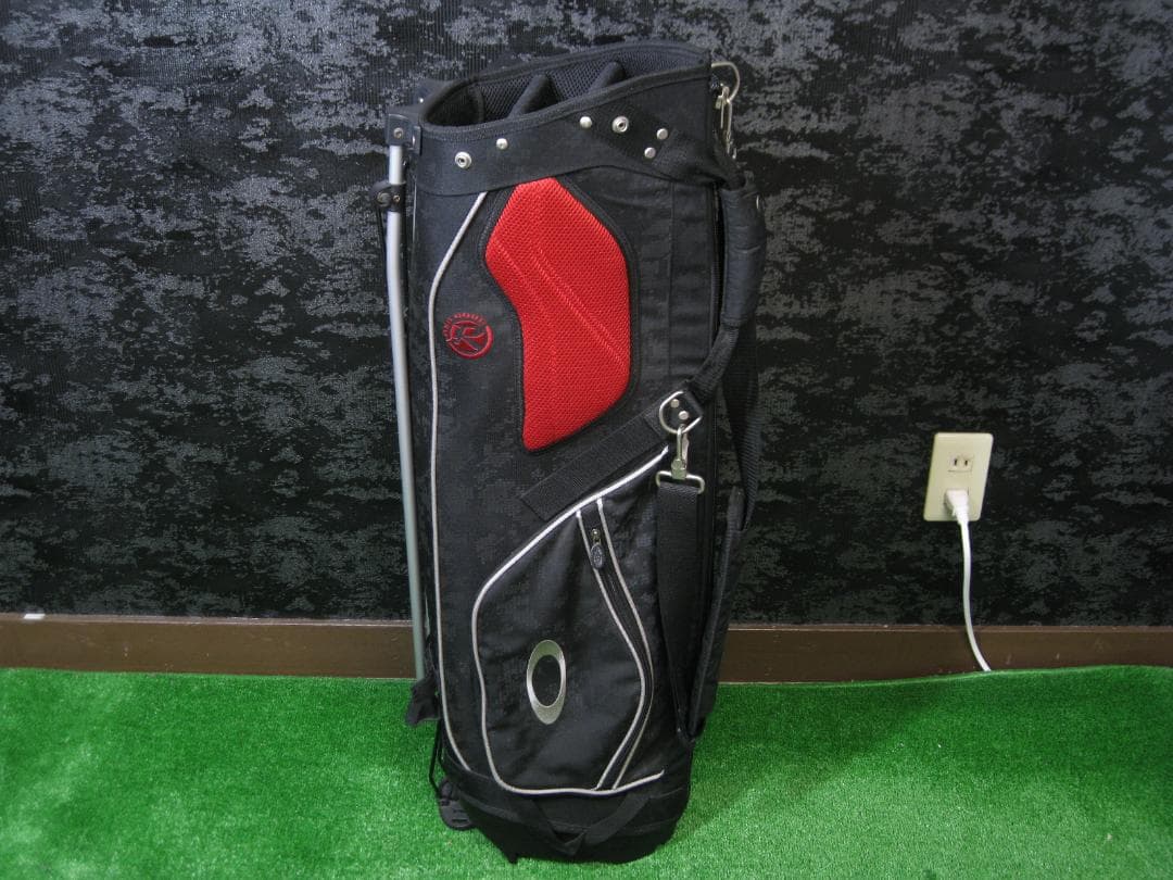 OAKLEY　キャディバッグ　スタンドタイプ