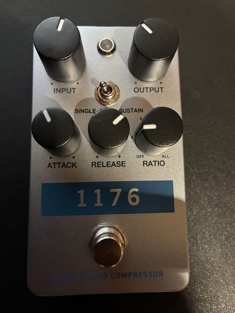 UAFX 1176 スタジオコンプレッサー
