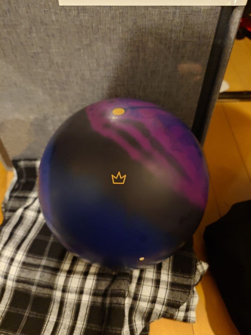 NIRVANA REBIRTH ボウリングボール 15ポンド