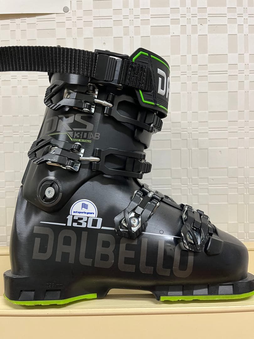 ダルベロスキーブーツ　DRS130 黒 25.0〜25.5