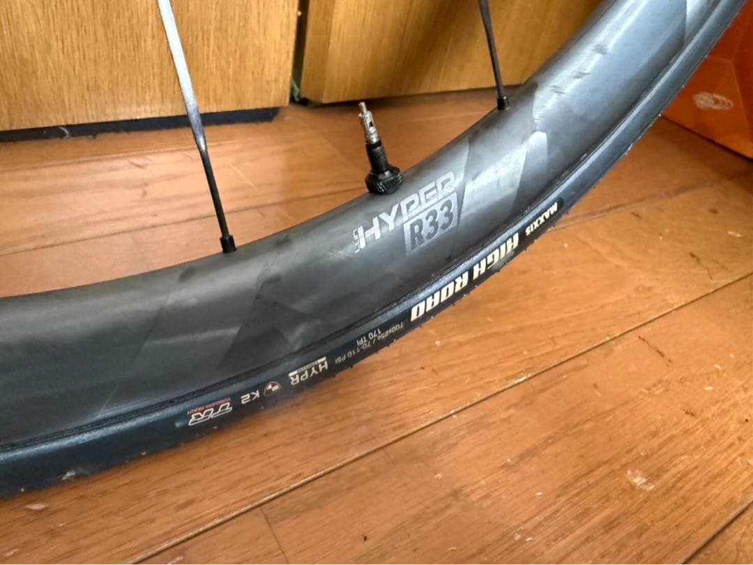 Lun HYPER R33 カーボンホイール　リムブレーキセット　美品