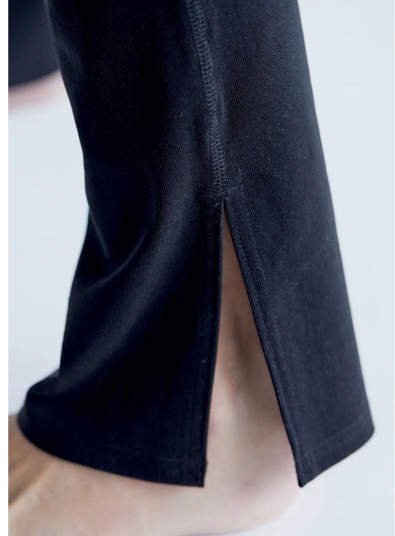 WERTHY 美脚RIB FLARE LEGGINS