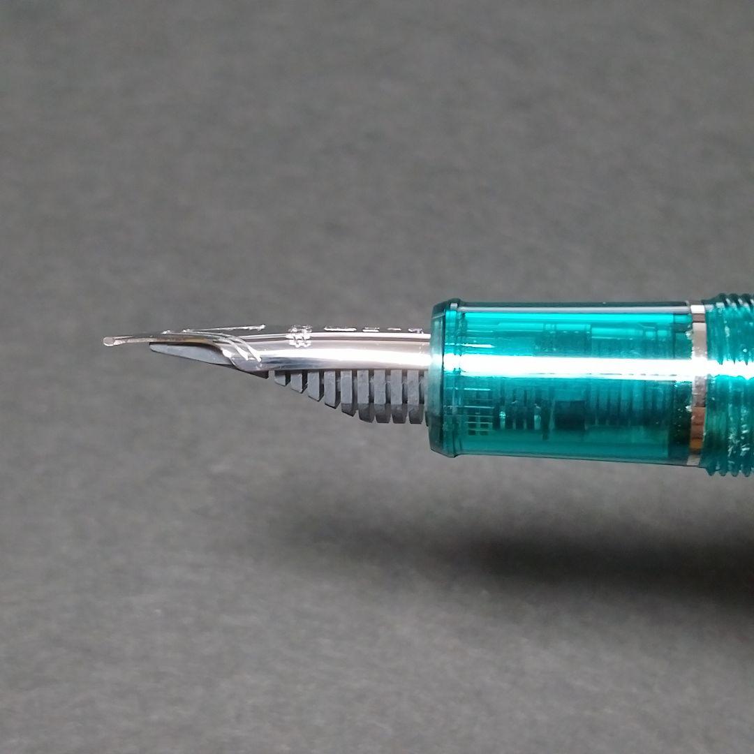 ☆【PLATINUM】薫風 М 万年筆 #3776 CENTURY