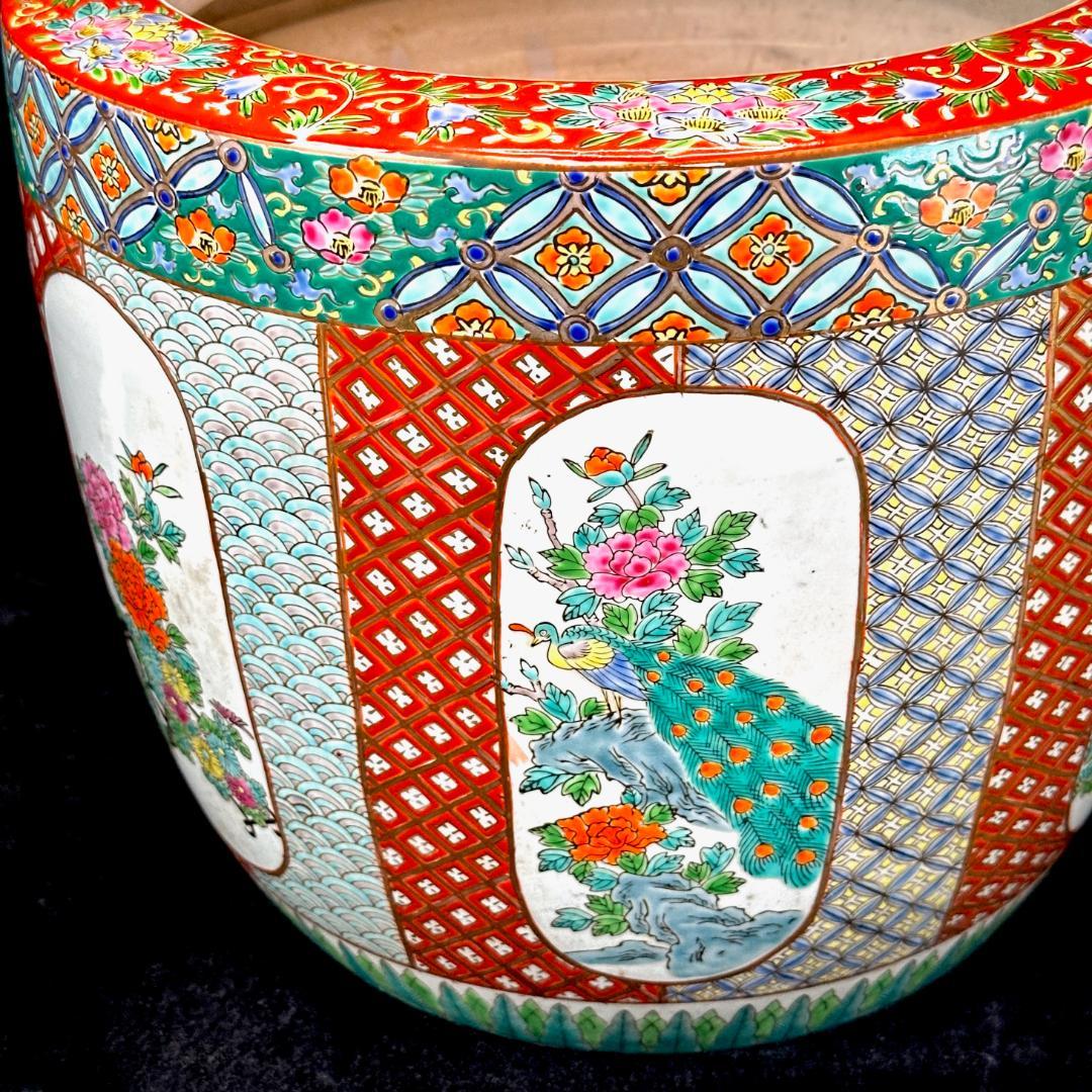 極上絵付け！　明治〜大正期　伊万里焼　十錦手　色絵火鉢　五徳付き