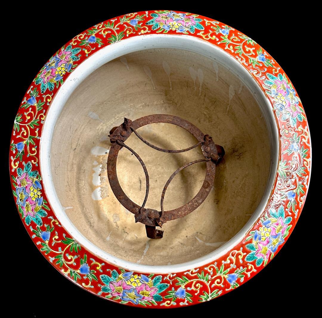 極上絵付け！　明治〜大正期　伊万里焼　十錦手　色絵火鉢　五徳付き