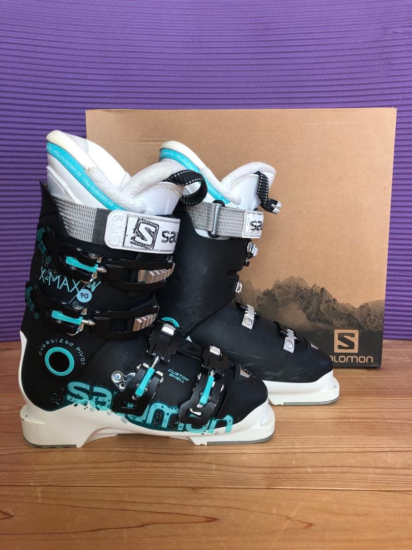 Salomon スキーブーツ　レディース
