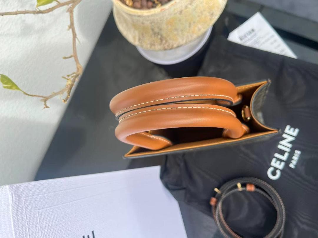 ミニバーティカル カバ トリオンフ 194372BZK