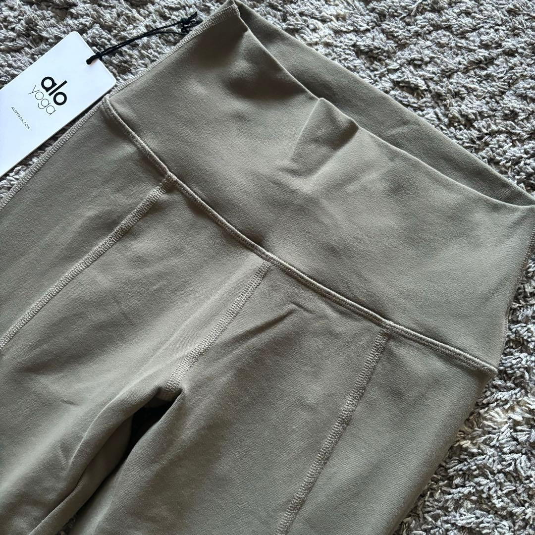 トコトコ★アロヨガaloyogaレギンス★ルルレモンアローヨガ好きも