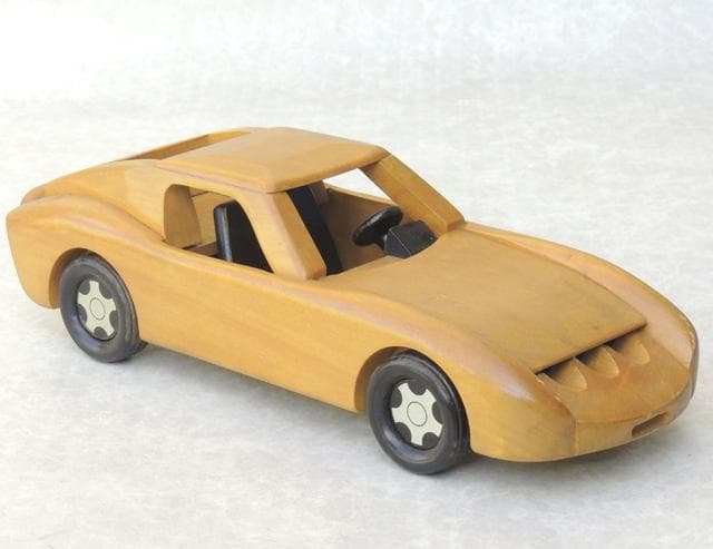 ★ 木製 手造りスポーツカー ★ ３９×１５㎝・重さ1.2㎏　左ハンドル