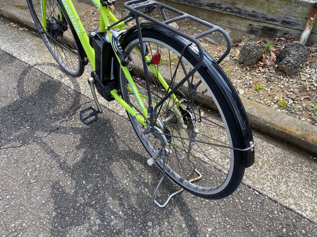 TB1Eブリヂストン電動アシスト自転車 前カゴ&荷台付　26インチ