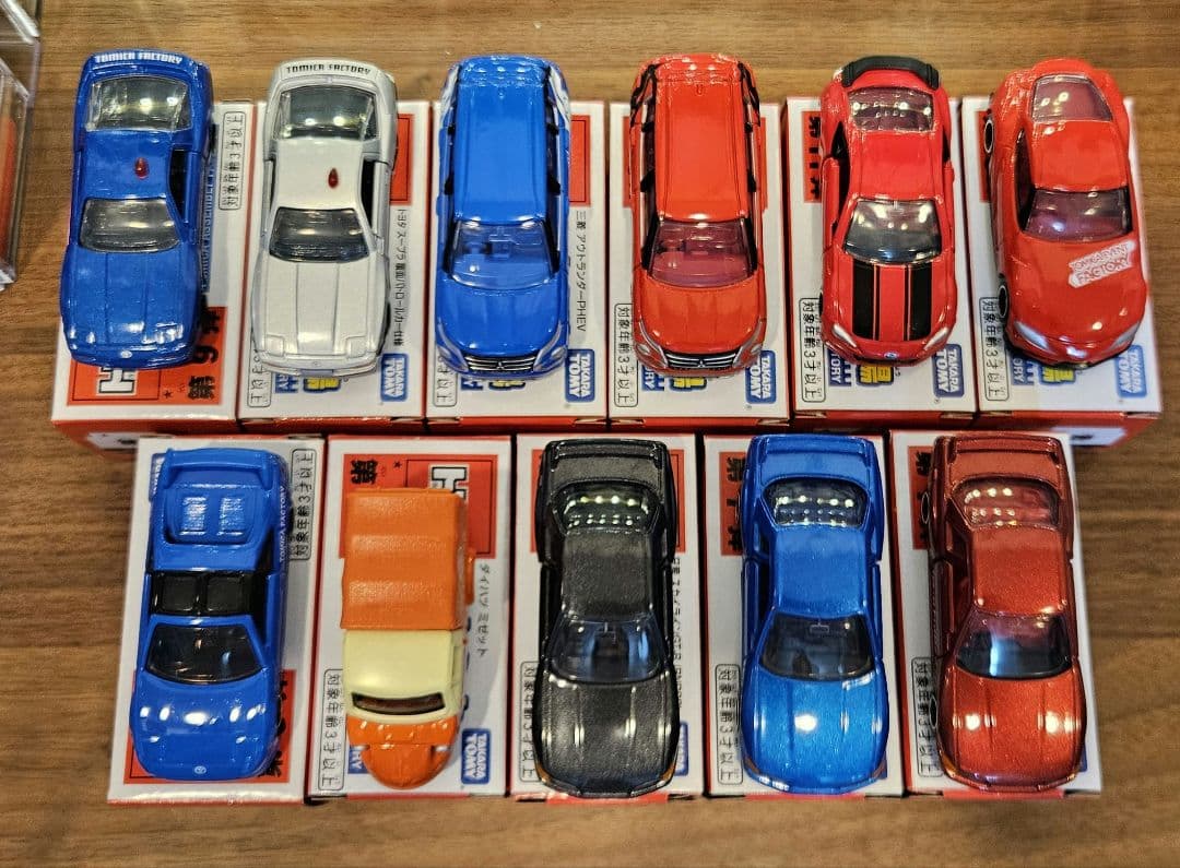 [大幅値下げ中]トミカ 組み立て工場 タカラトミー トミカ博