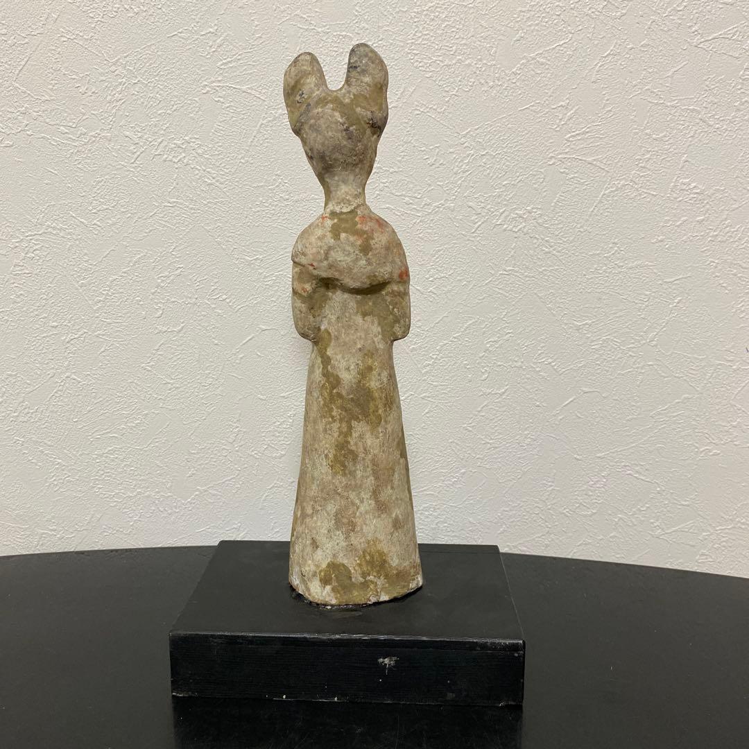 中国美術 唐 加彩 婦人俑 置物