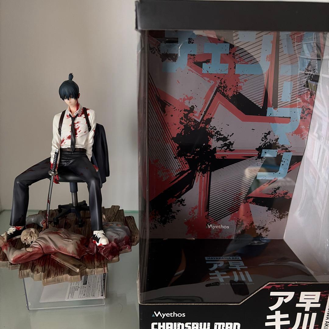 早川アキ 1/7スケールフィギュア