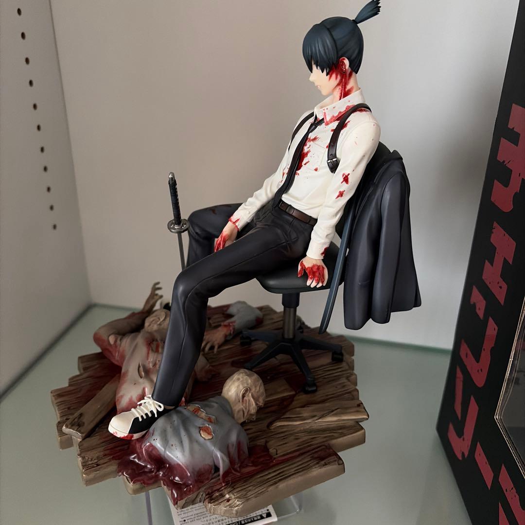 早川アキ 1/7スケールフィギュア