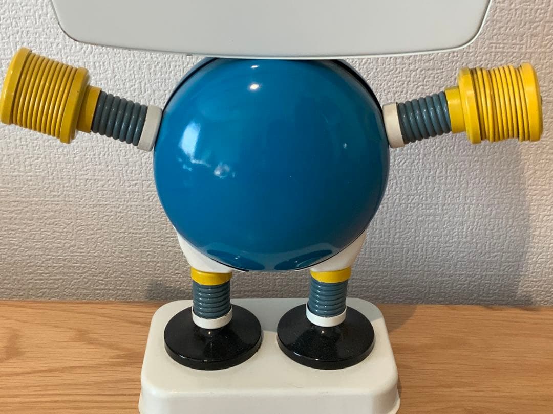 ロボット　置物