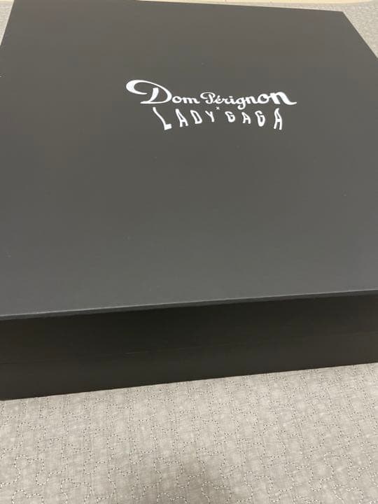 ドンペリニヨン ロゼヴィンテージ 2006×レディー・ガガ グラスセット