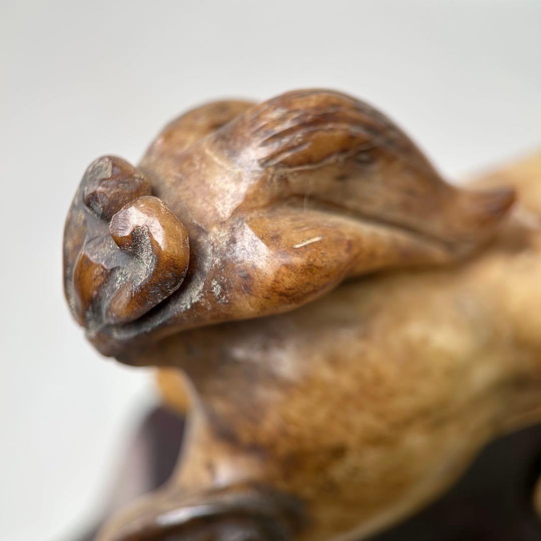 A【玉石彫刻】獅子置物 彫像 飾り物 台座付 16cm×12cm アンティーク風