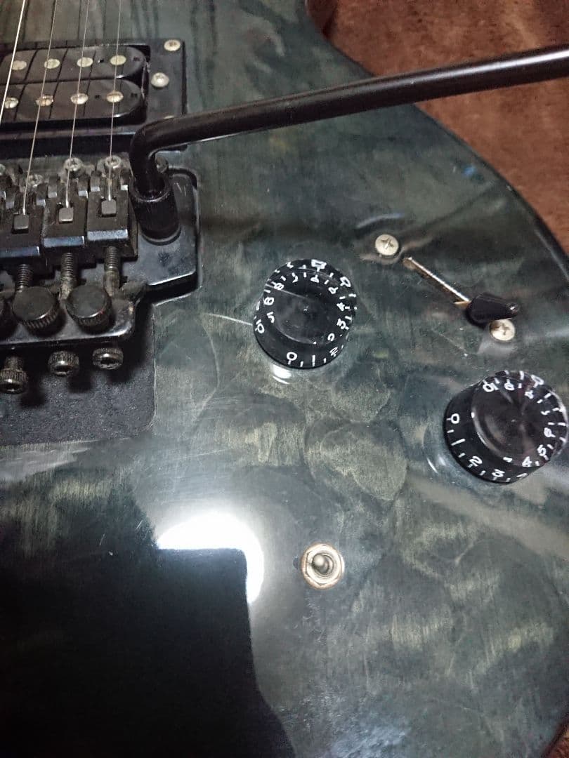 【最安値】グラスルーツ キルト模様 レスポールモデル