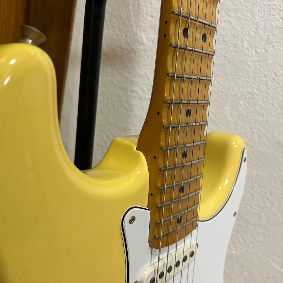 Fender ストラトキャスター 日本製 スキャロップ仕様