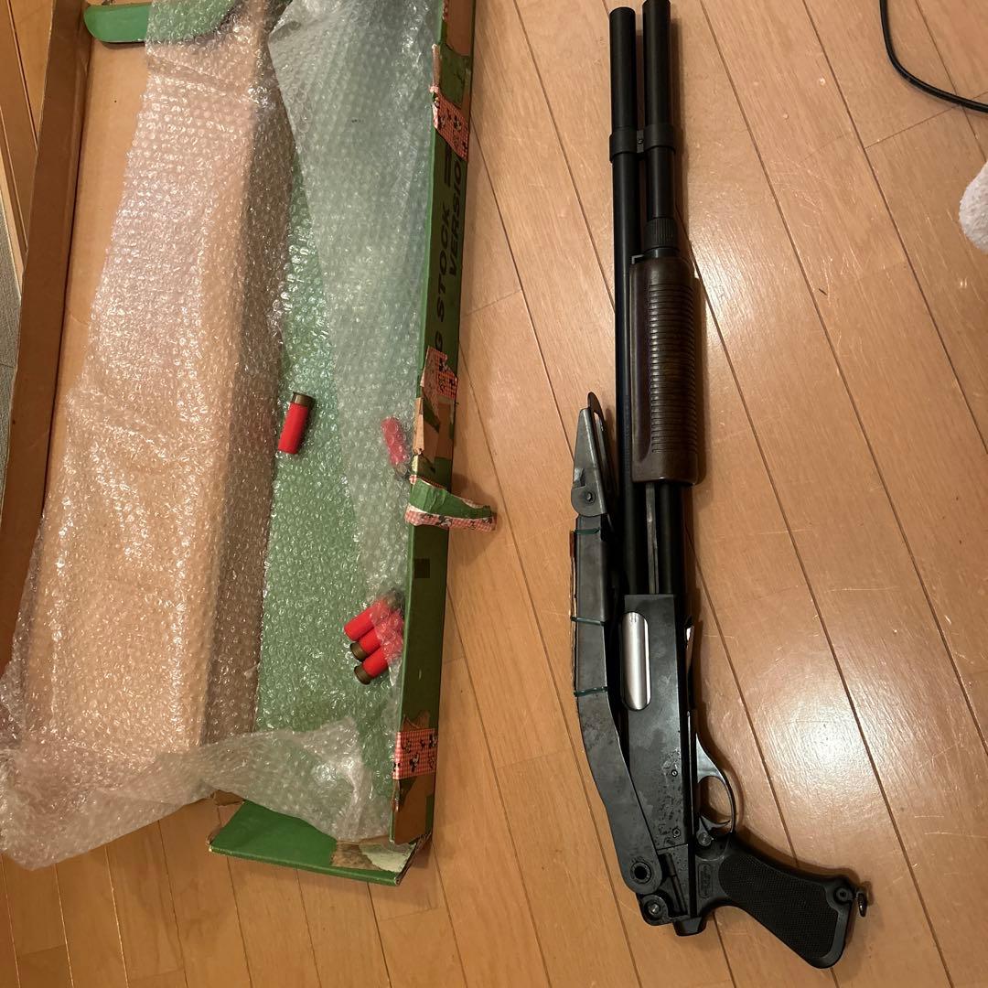 ガスガン　18歳以上