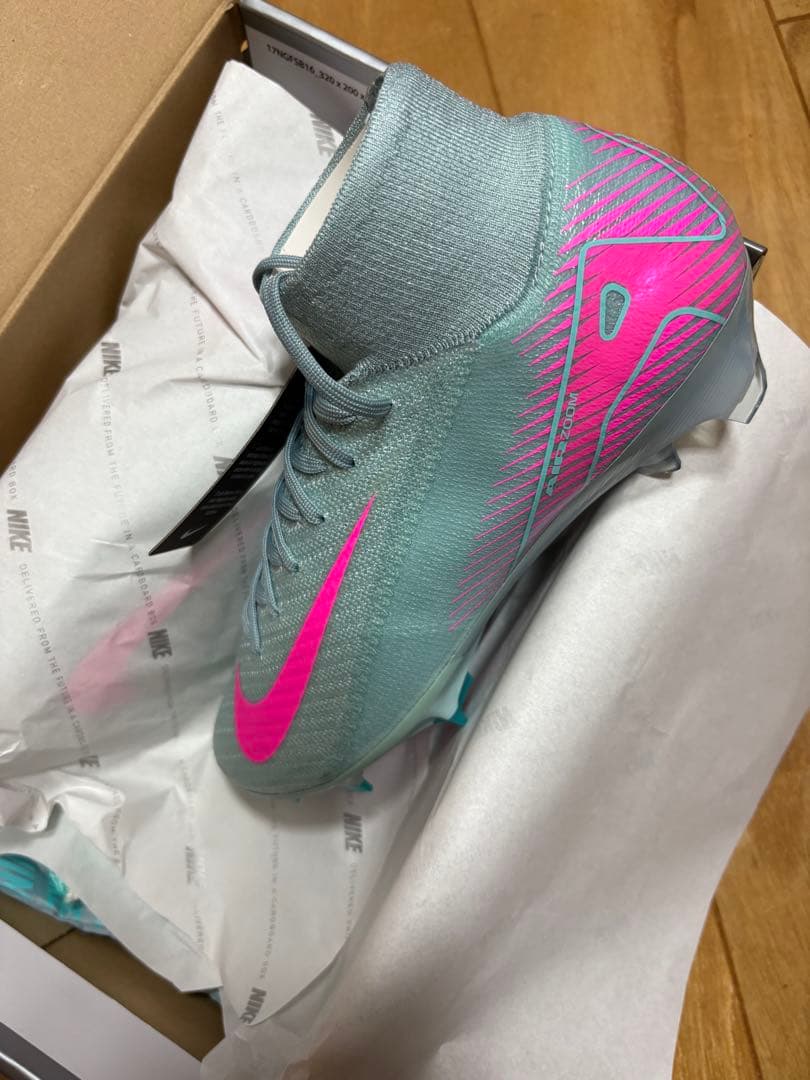 新品　超大特価　ナイキ スーパーフライ 10 エリート FG 26cm