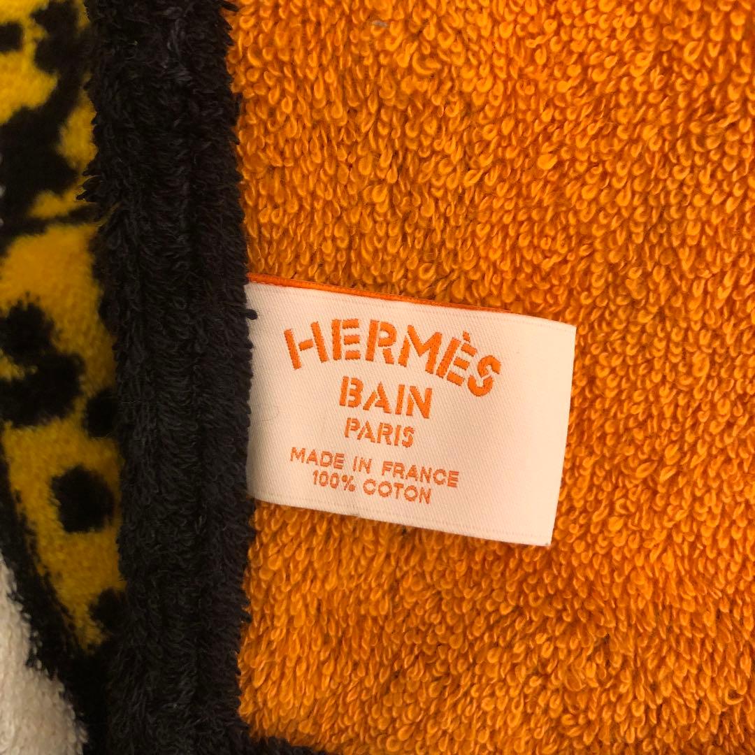 HERMES ビーチタオル　レオパード柄 バスタオル