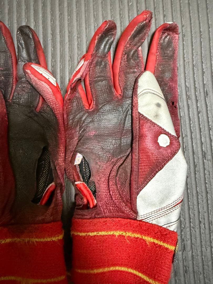 【実使用】五十幡亮汰選手 FIGHTERS バッティンググローブ 早い者勝ち‼️