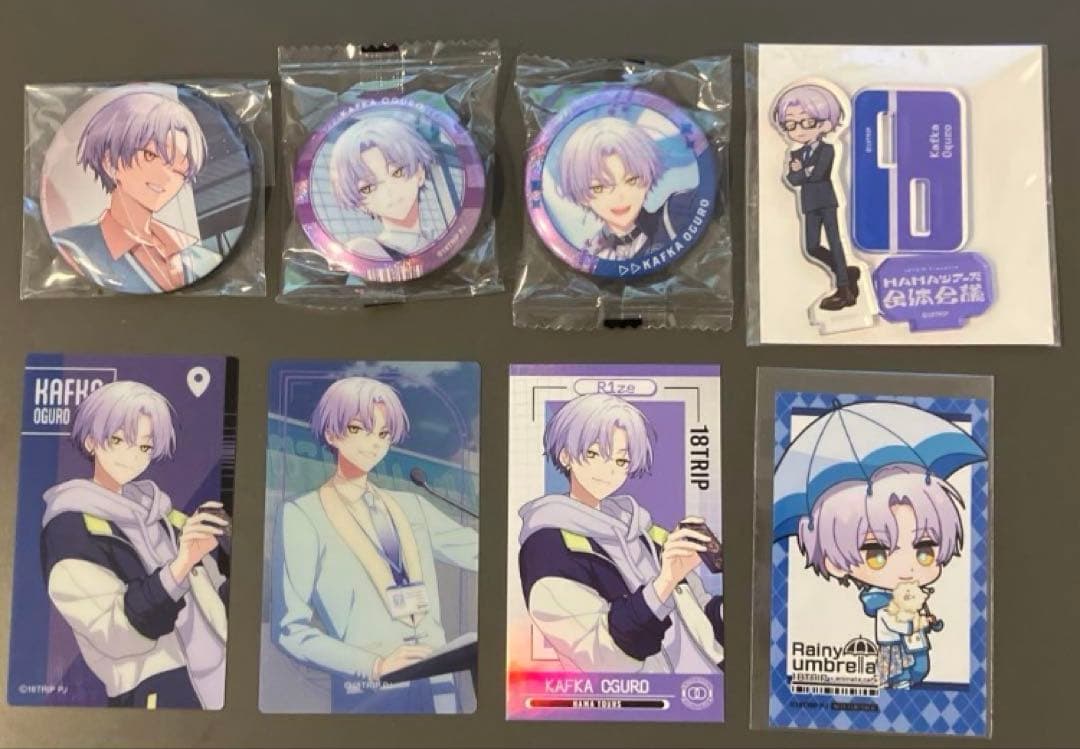 18TRIP エイトリ　まとめ売り　缶バッジ　アクスタ　トレカ