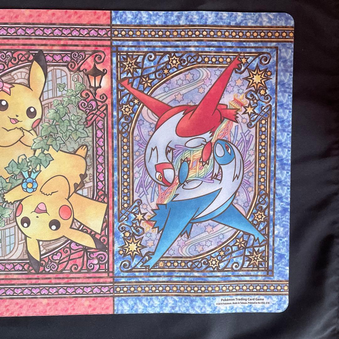 プレイマット two of a kind 海外　ピカチュウ　サーナイト　ラティ