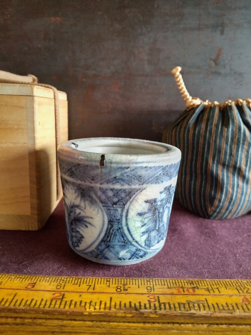 初期伊万里　百聞窯　窓絵香炉