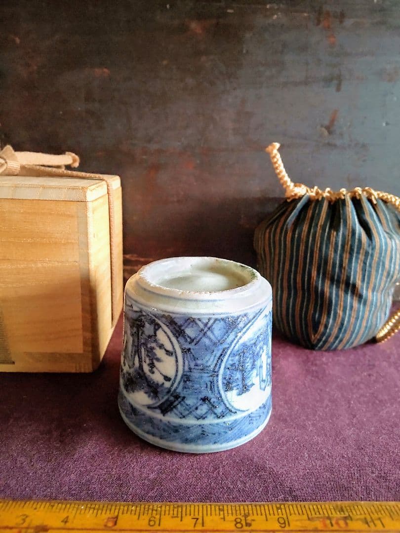 初期伊万里　百聞窯　窓絵香炉