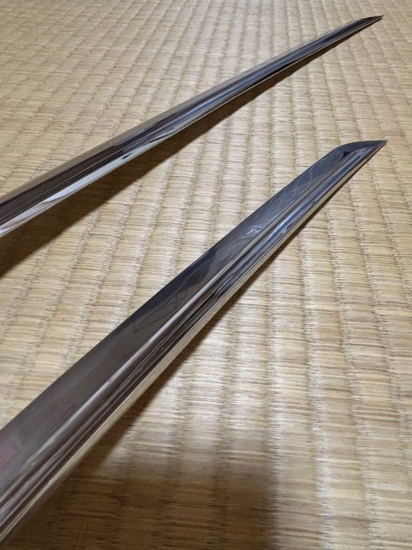 【美品】日本アンティックギャラリー製　五郎入道正宗２本　刀掛け・刀袋付き　模造刀